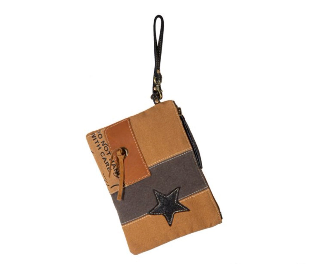 MONTRIELLE VINTAGE SERIES POUCH by MYRA BAG®
