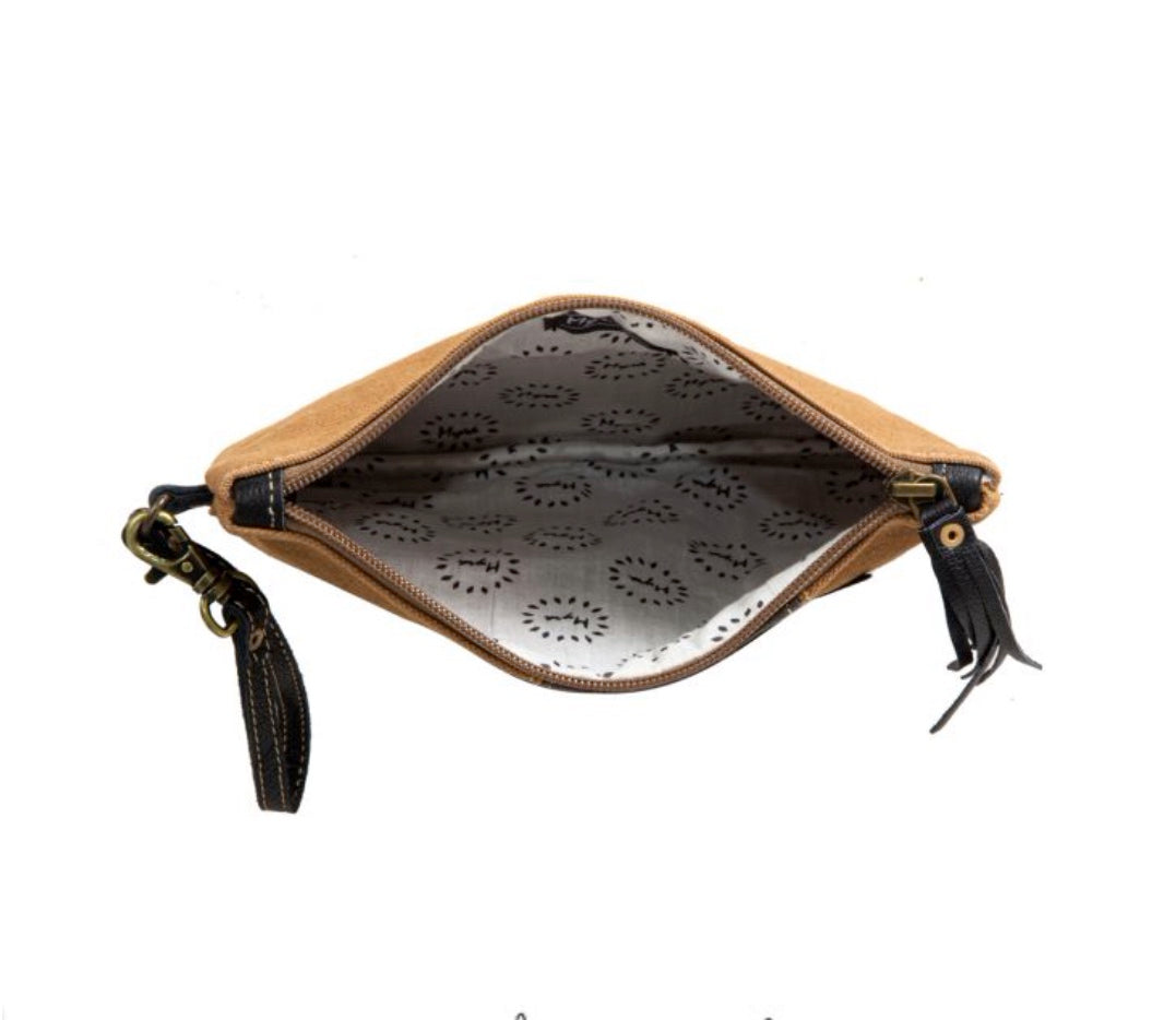MONTRIELLE VINTAGE SERIES POUCH by MYRA BAG®
