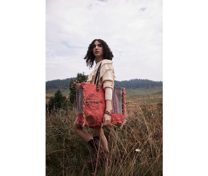 RUBY CANYON USA WEEKENDER BAG by MYRA BAG®