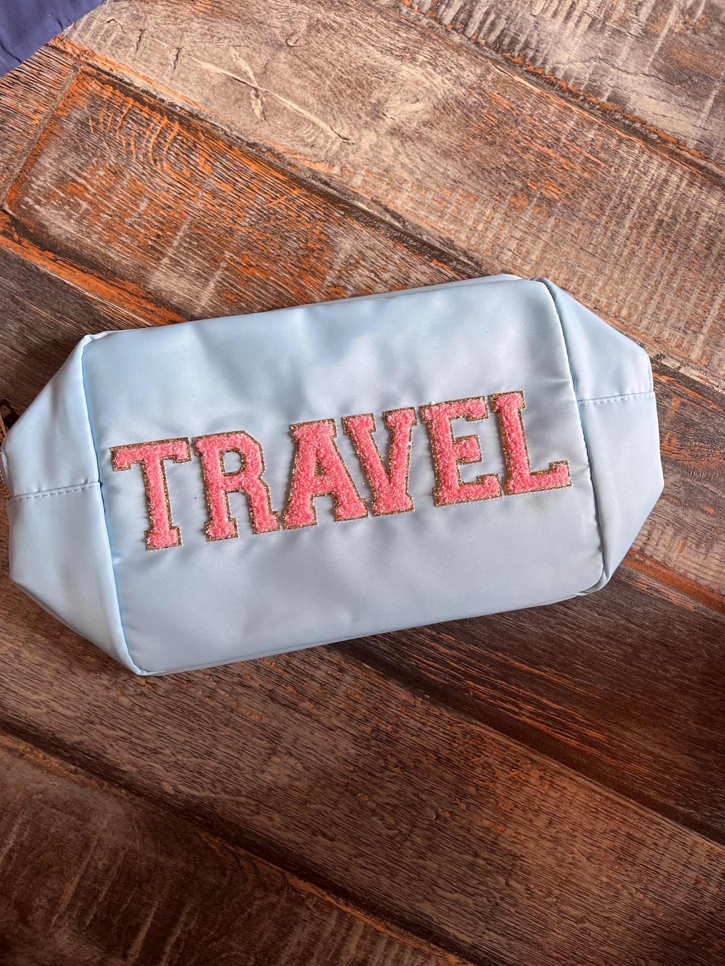 VARSITY TRAVEL XL NYLON POUCH