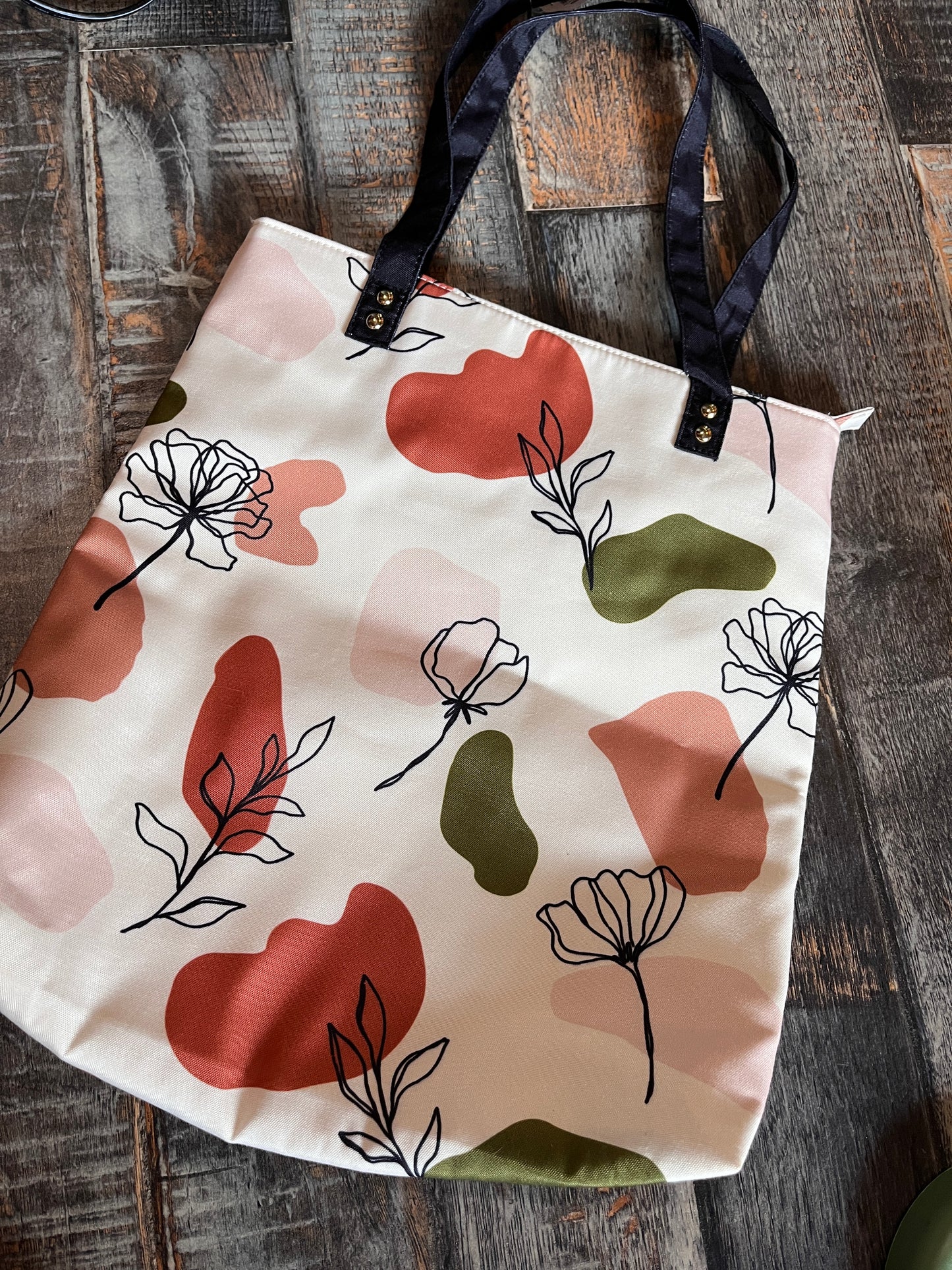 AVENUE 9 REUSABLE TOTE