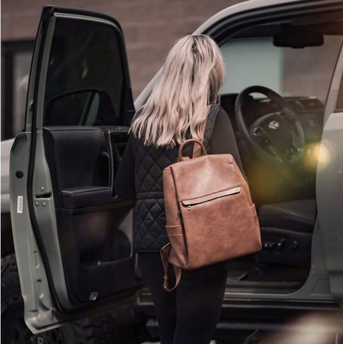 SIERRA CONCEAL CARRY LOCK & KEY BACKPACK HANDBAG by JESSIE JAMES®