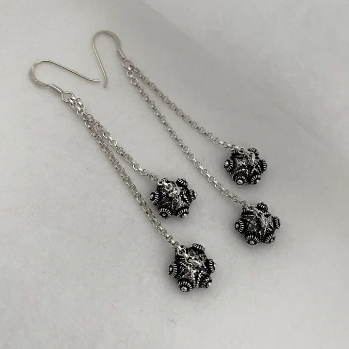 BLANC DE NOIR CLASSIC DOUBLE STRAND PHIKOUN EARRINGS