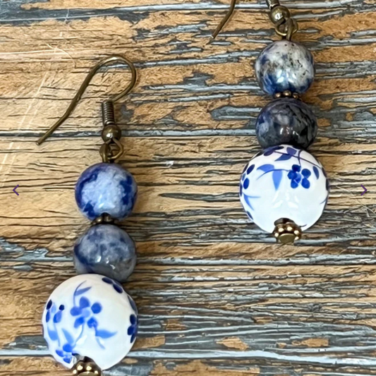 EARRINGS - VINTAGE BLUE & WHITE FLORAL BEADED